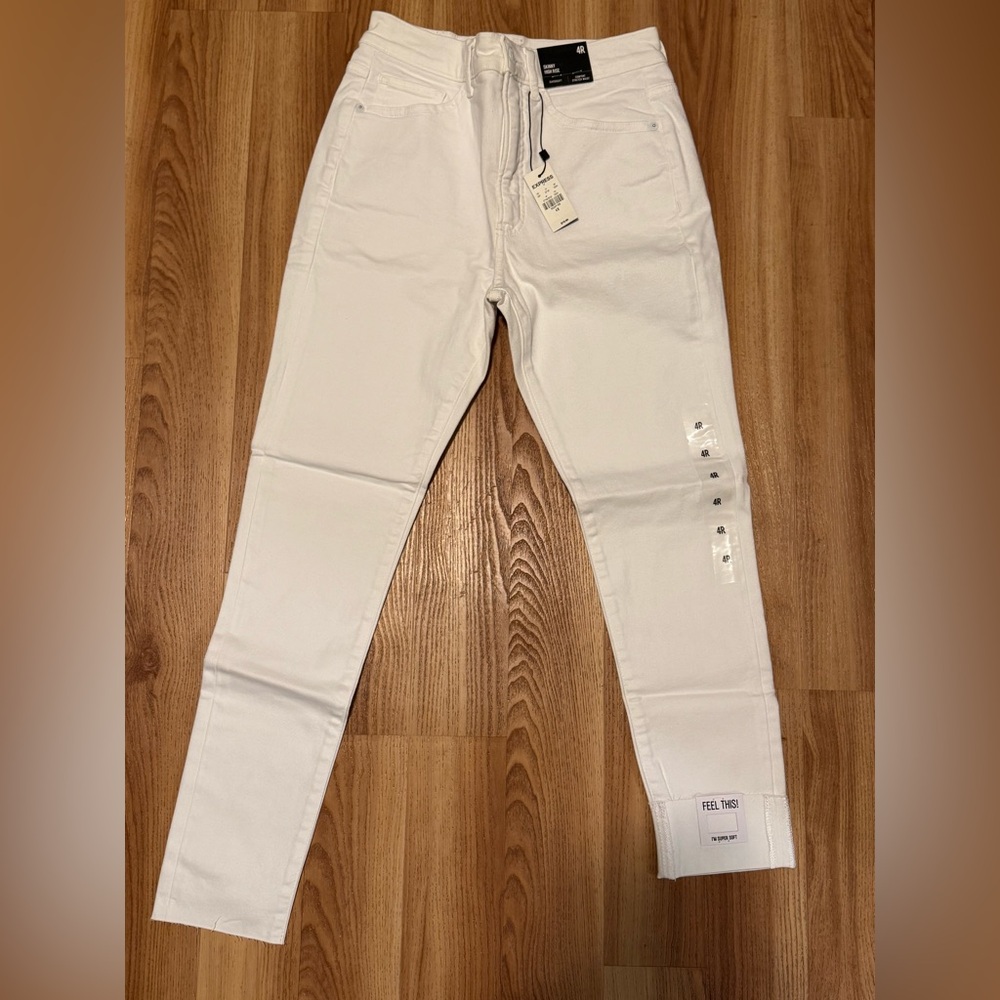Express Women's High Rise Skinny Jeans in White